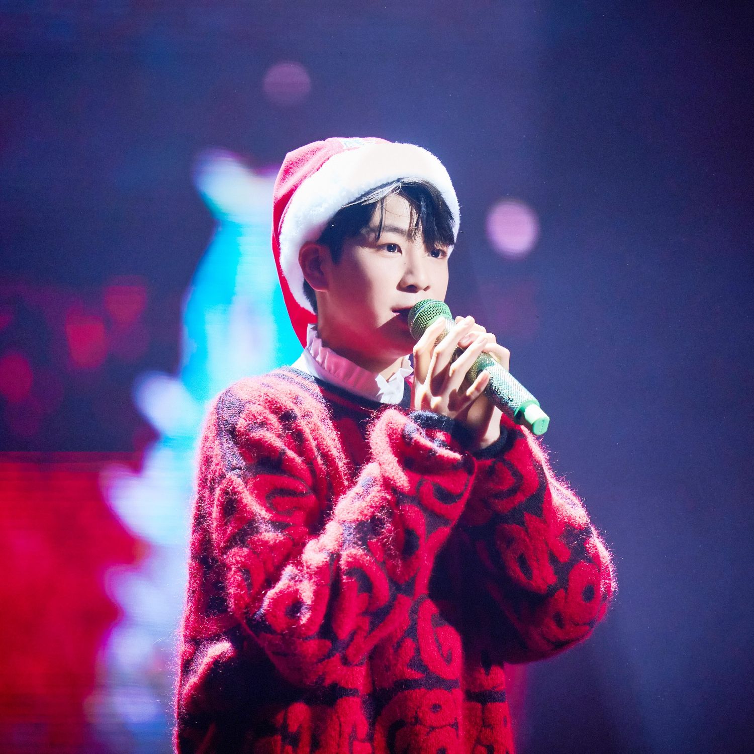 鄭東元的最新照片