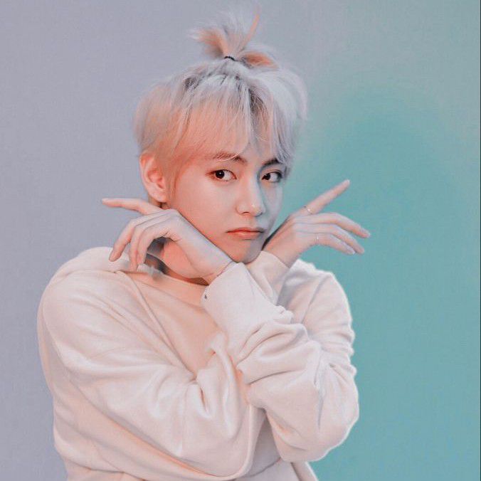 Behind-the-scenes cut of Kim Taehyung (V)