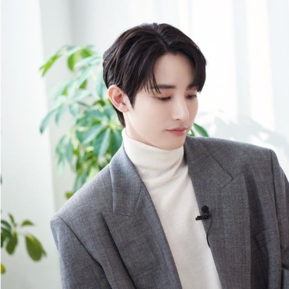 Recent activity shot of Lee Soohyuk