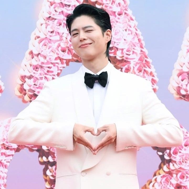 Latest photo of Park Bogum