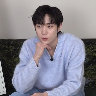 Behind-the-scenes cut of Kim Youngdae