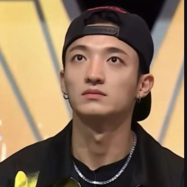Today’s standout profile photo of Vata on Choeaedol Celeb