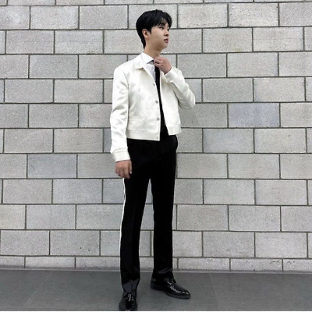 Latest photo of Song Minjun