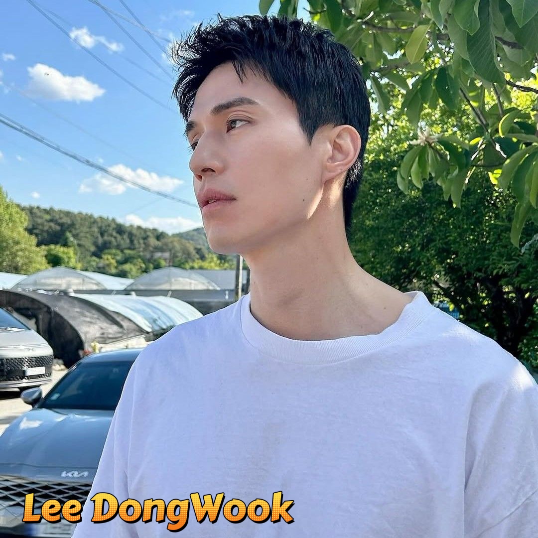 Behind-the-scenes cut of Lee Dongwook