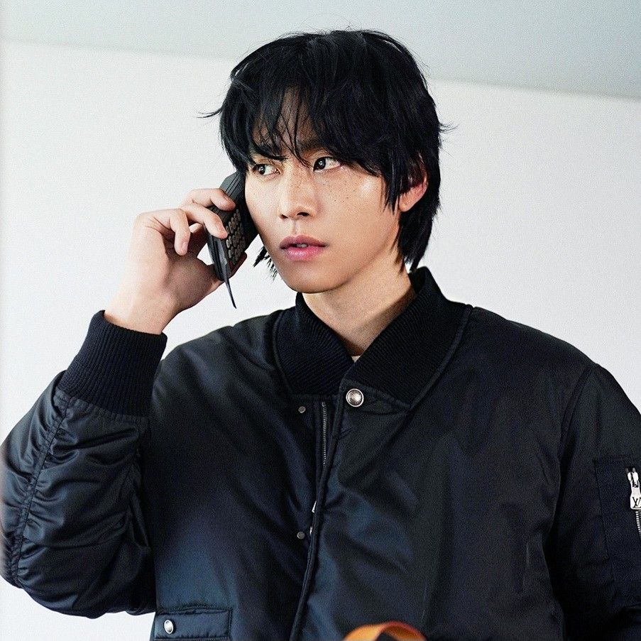 Recent activity shot of Ahn Hyoseop
