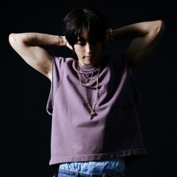 Latest photo of Lee Seungyoon