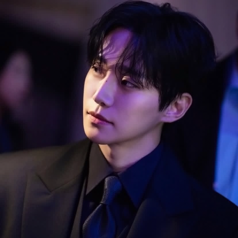 Cuplikan di balik layar dari Lee Junho