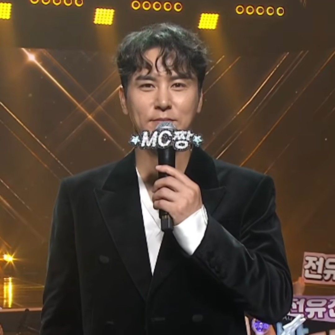 Recent activity shot of Jang Minho