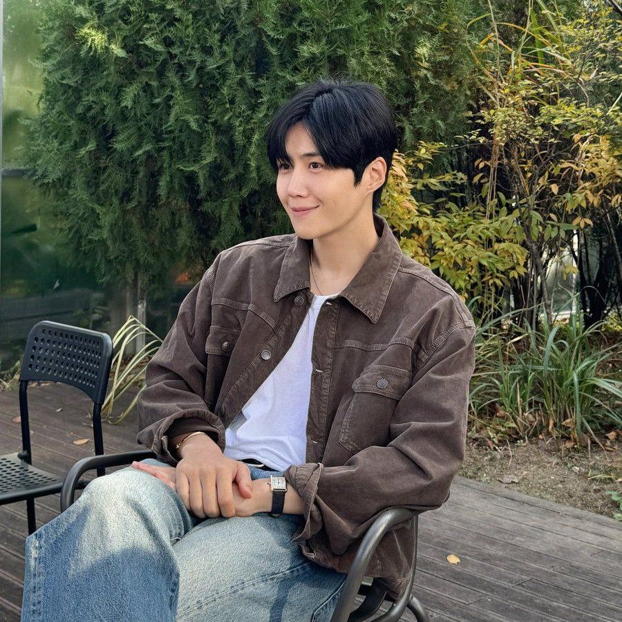 A moment captured by a fan of Kim Seonho