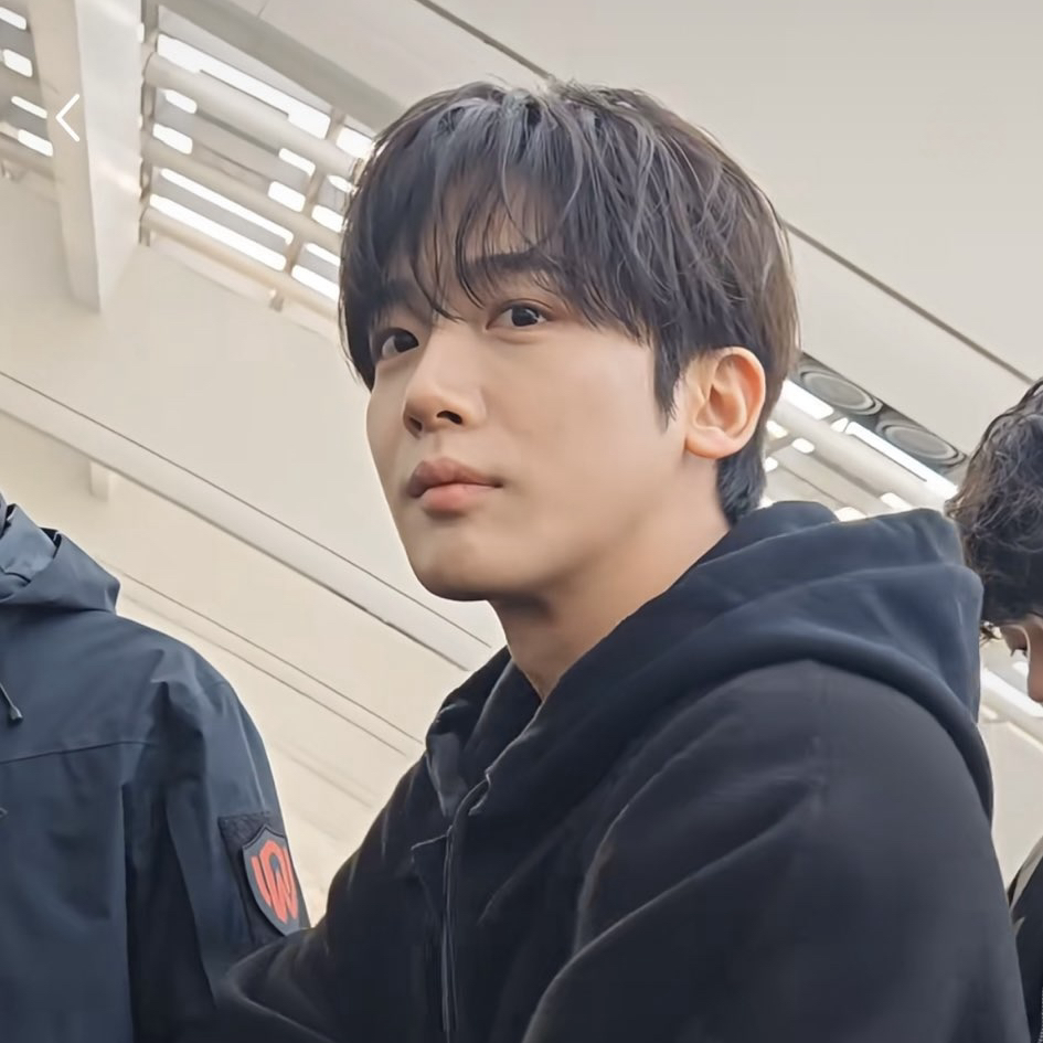 Recent activity shot of Kim Yohan