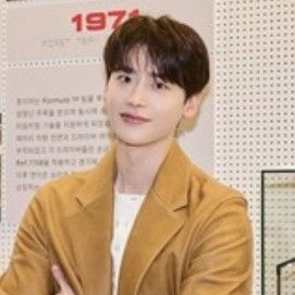 Latest photo of Lee Jongsuk