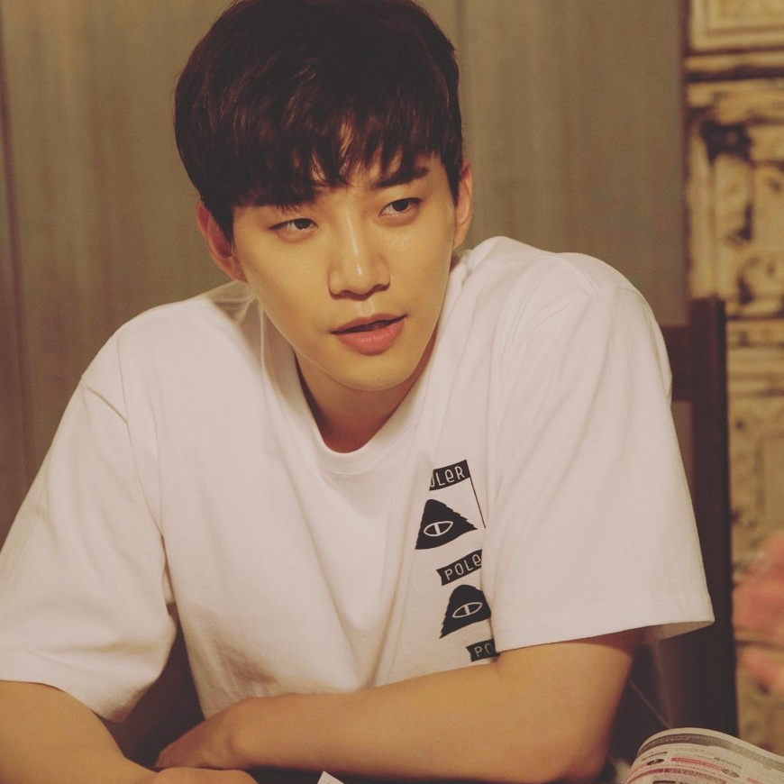 Recent activity shot of Lee Junho