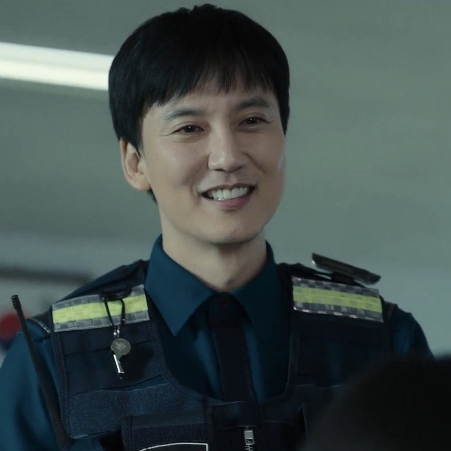 Behind-the-scenes cut of Kim Namgil