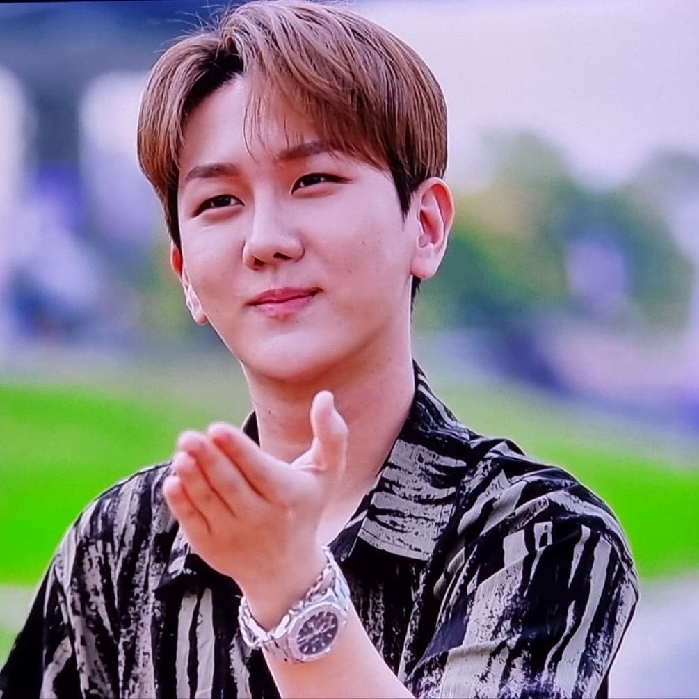 Behind-the-scenes cut of Kim Soochan