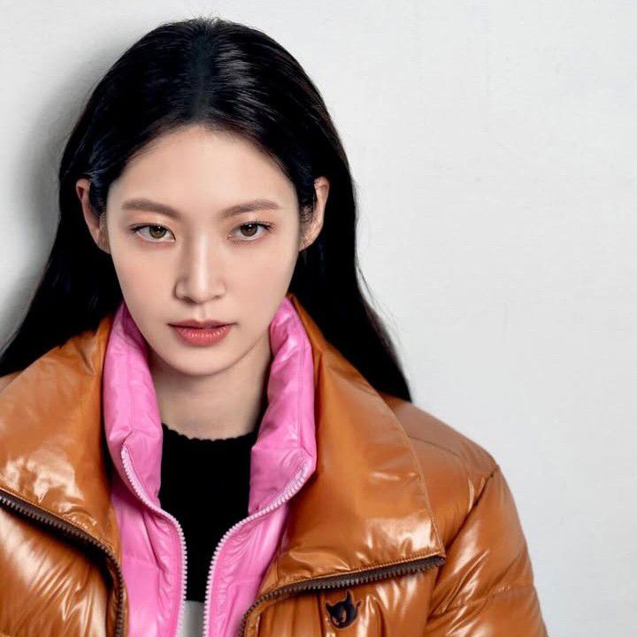 Latest photo of Gong Seungyeon