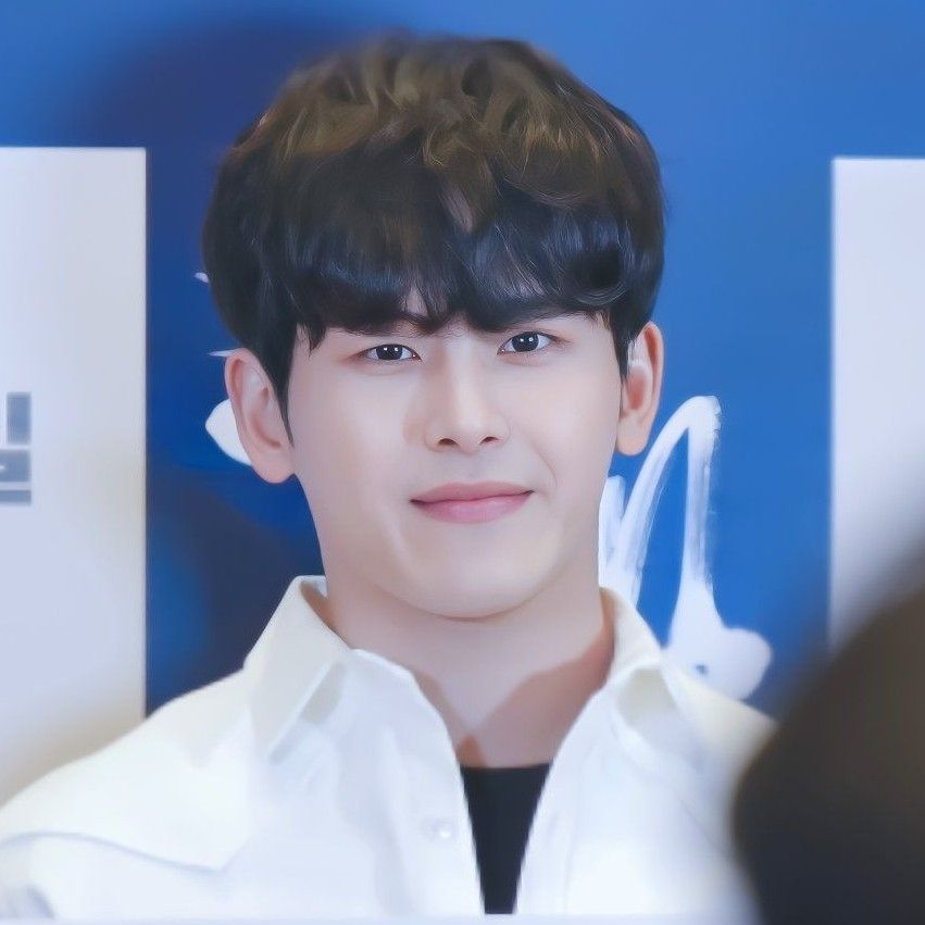 Recent activity shot of Hoya