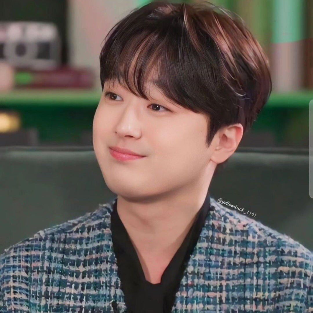 Recent activity shot of Lee Chanwon