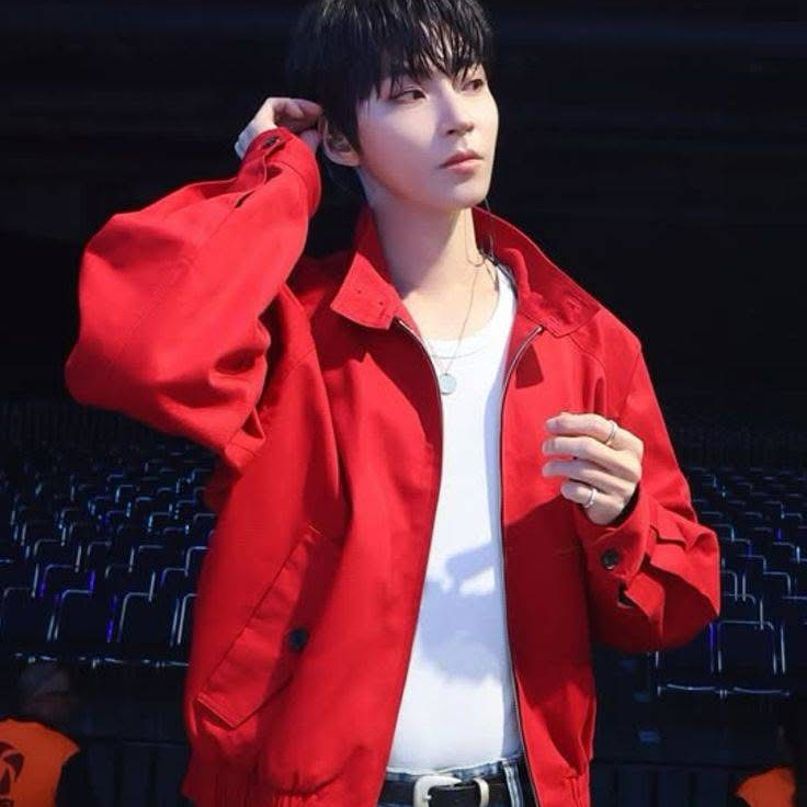 ファン・イニョプの最近の活動ショット