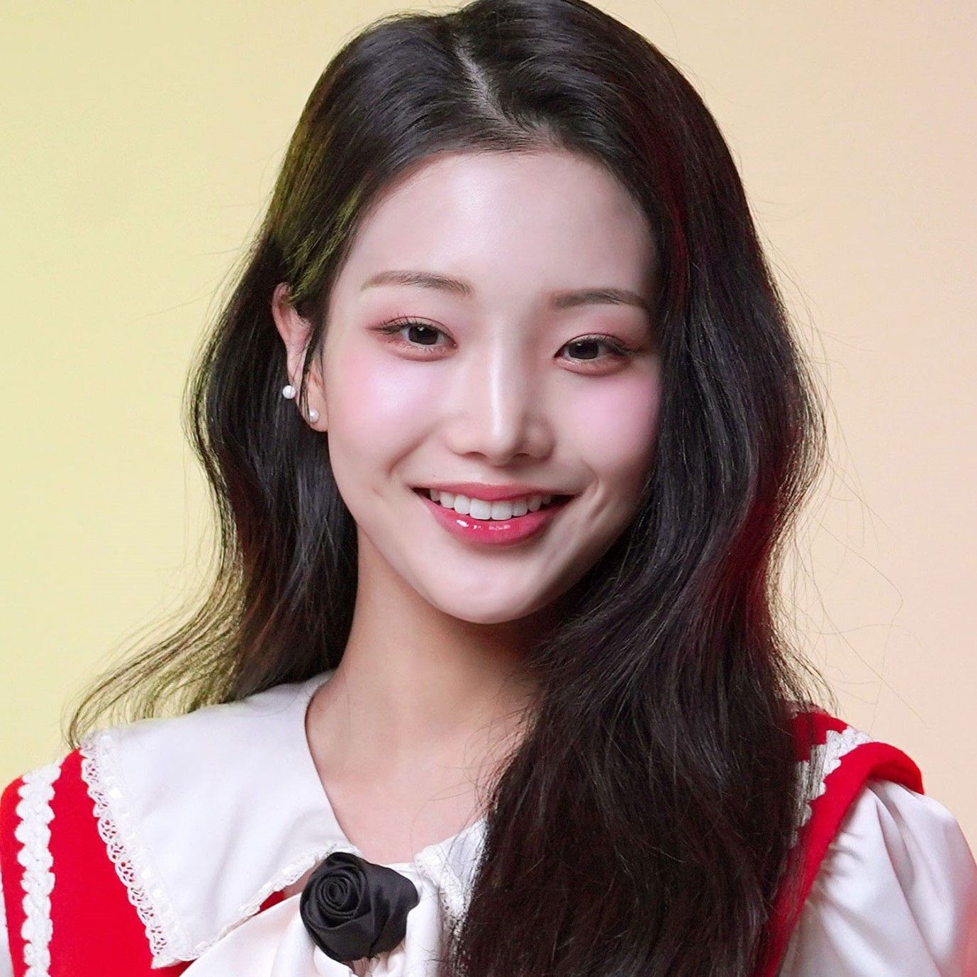 Behind-the-scenes cut of Kim Soyeon (2004)