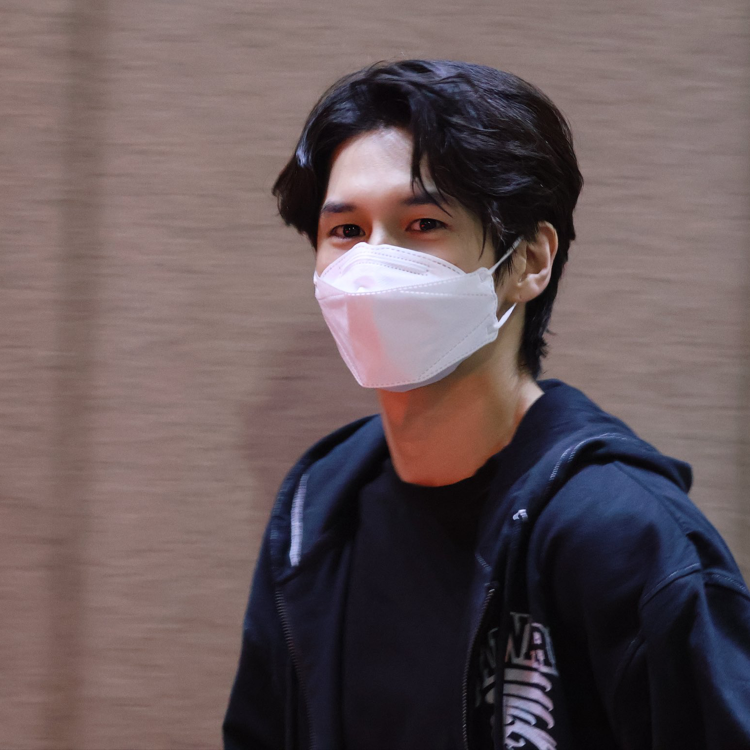 Behind-the-scenes cut of Ong Seongwu