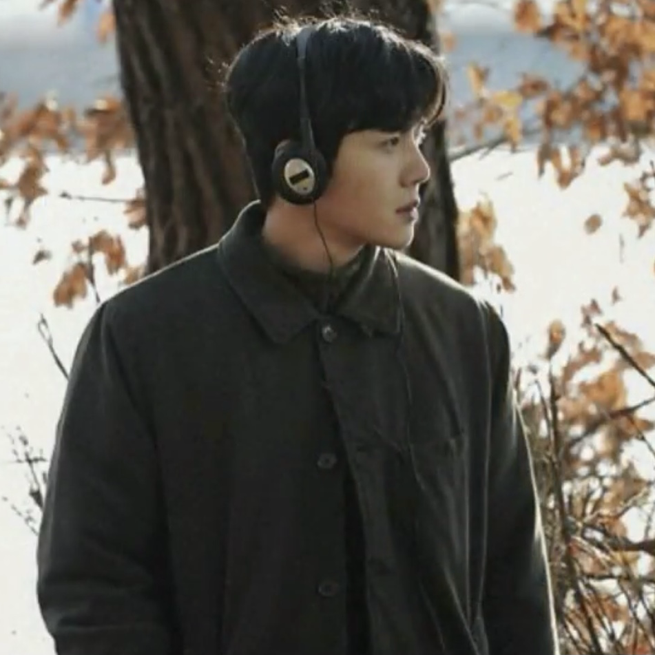 Latest photo of Kim Seonho