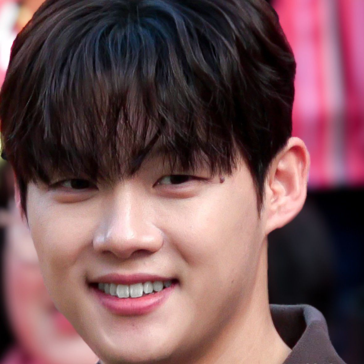 A moment captured by a fan of Choi Jaemyeong