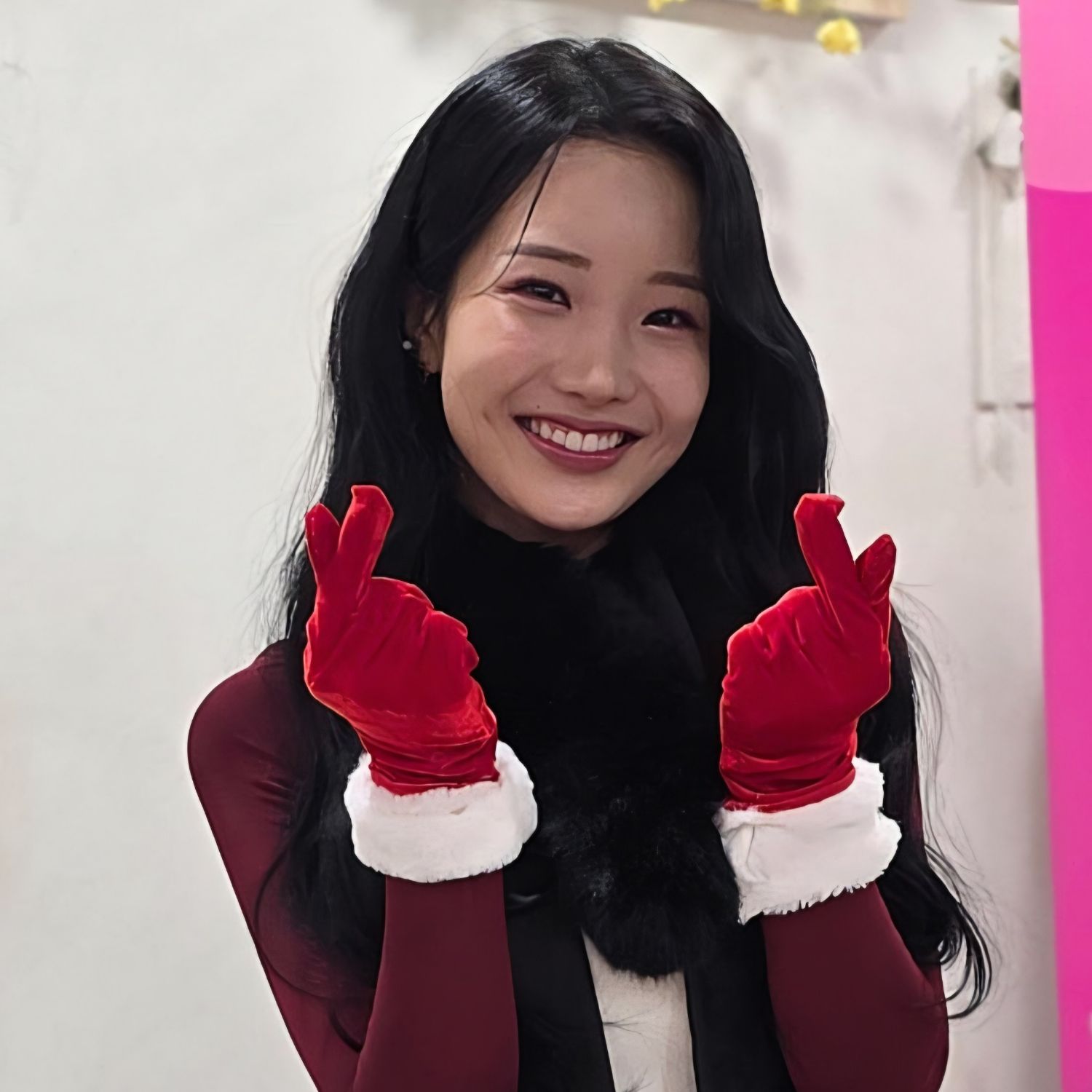 A moment captured by a fan of Kim Soyeon (2004)