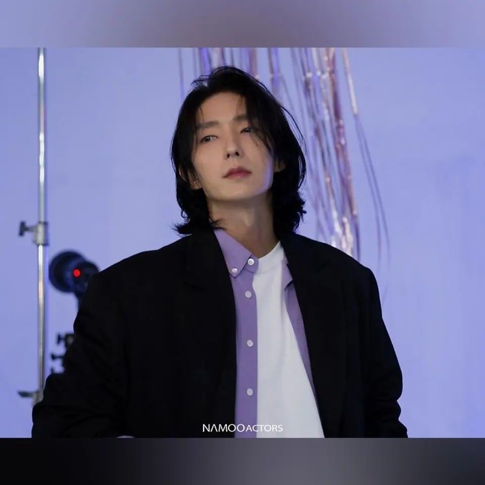 Latest photo of Lee Joongi