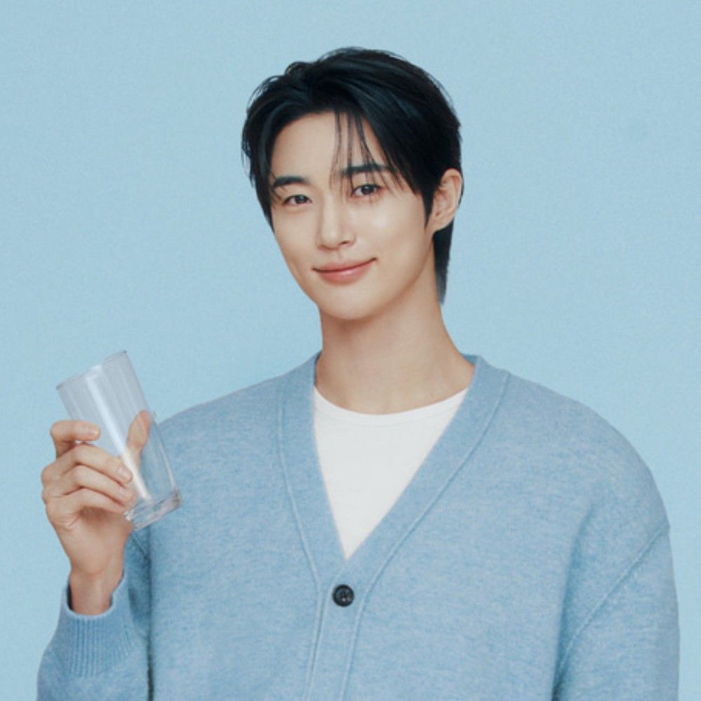 Latest photo of Byeon Wooseok