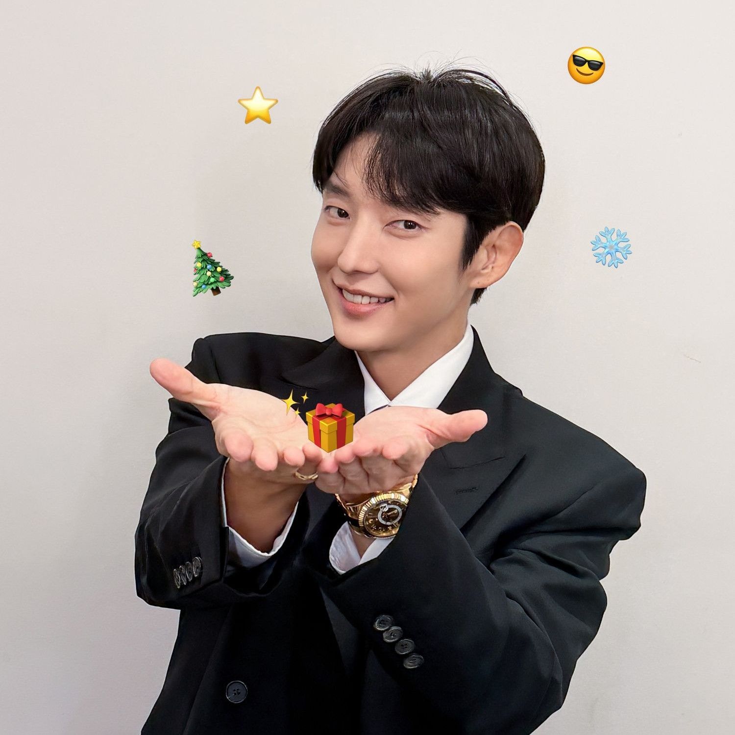 Recent activity shot of Lee Joongi