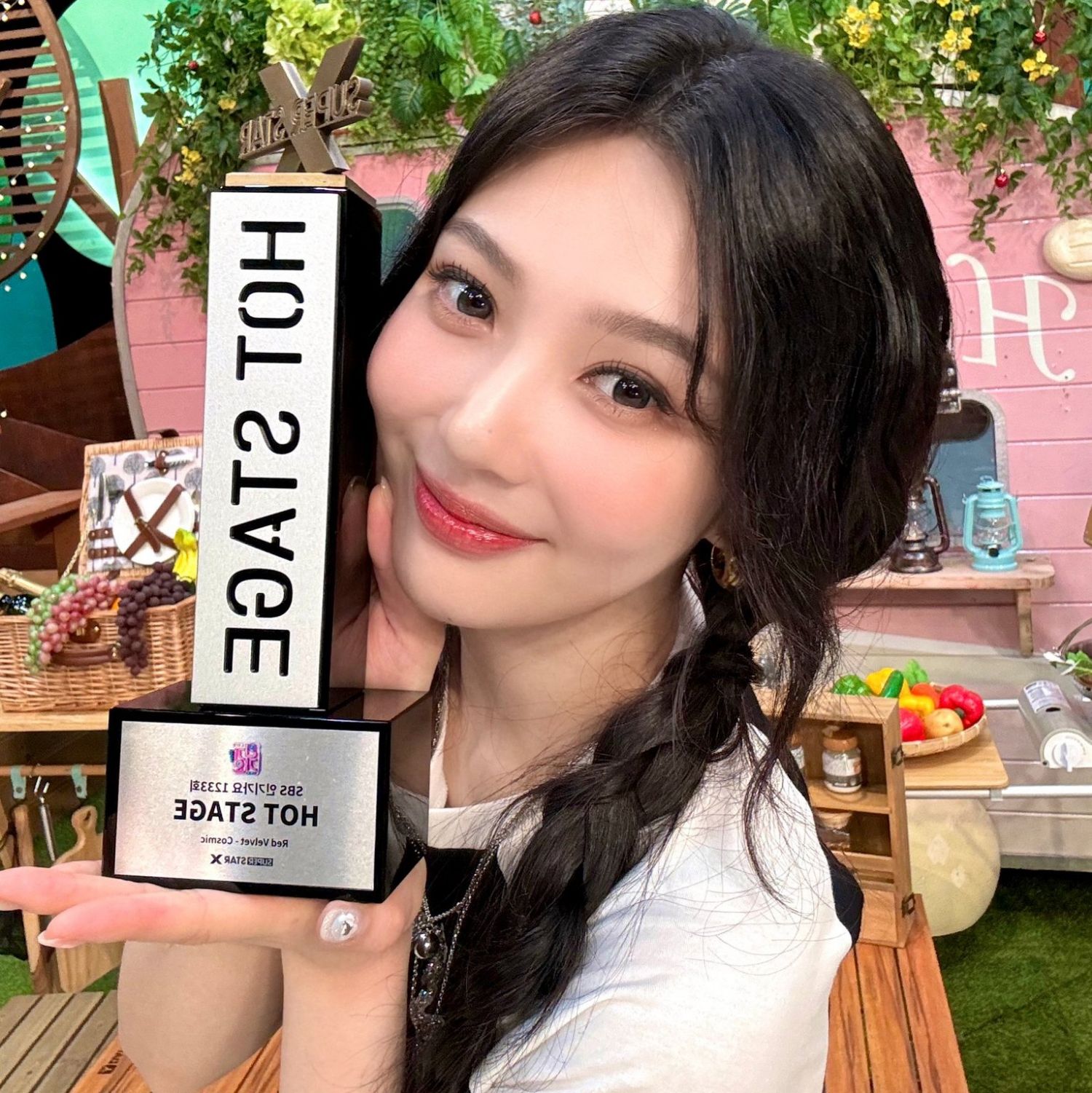 Behind-the-scenes cut of JOY