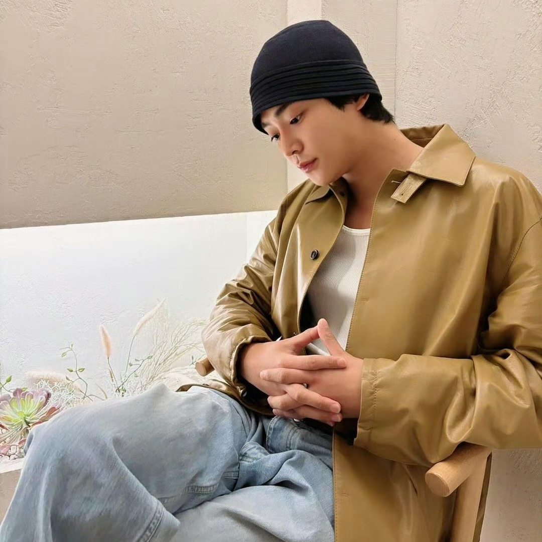 Momen yang diabadikan oleh penggemar Rowoon