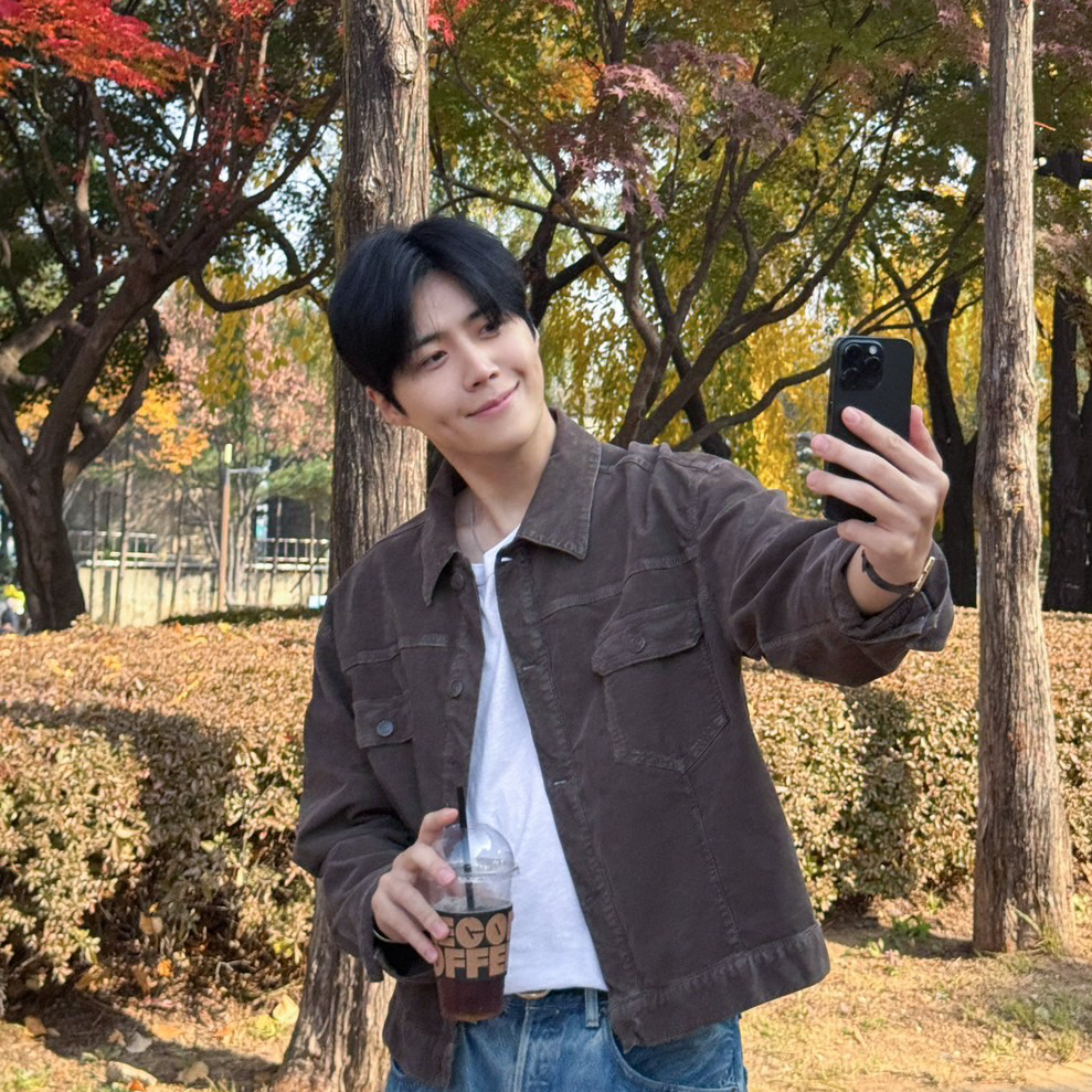 Cuplikan di balik layar dari Kim Seonho