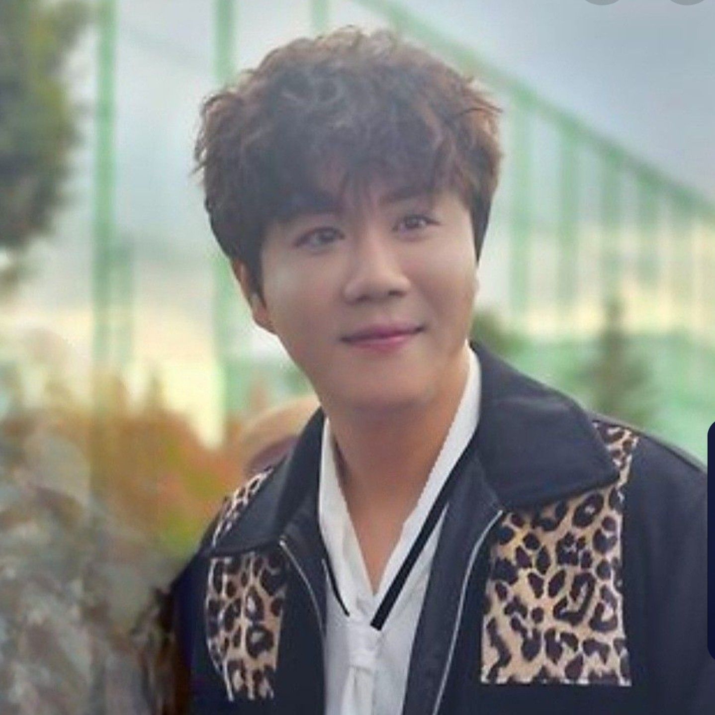 Behind-the-scenes cut of Jin Haesung