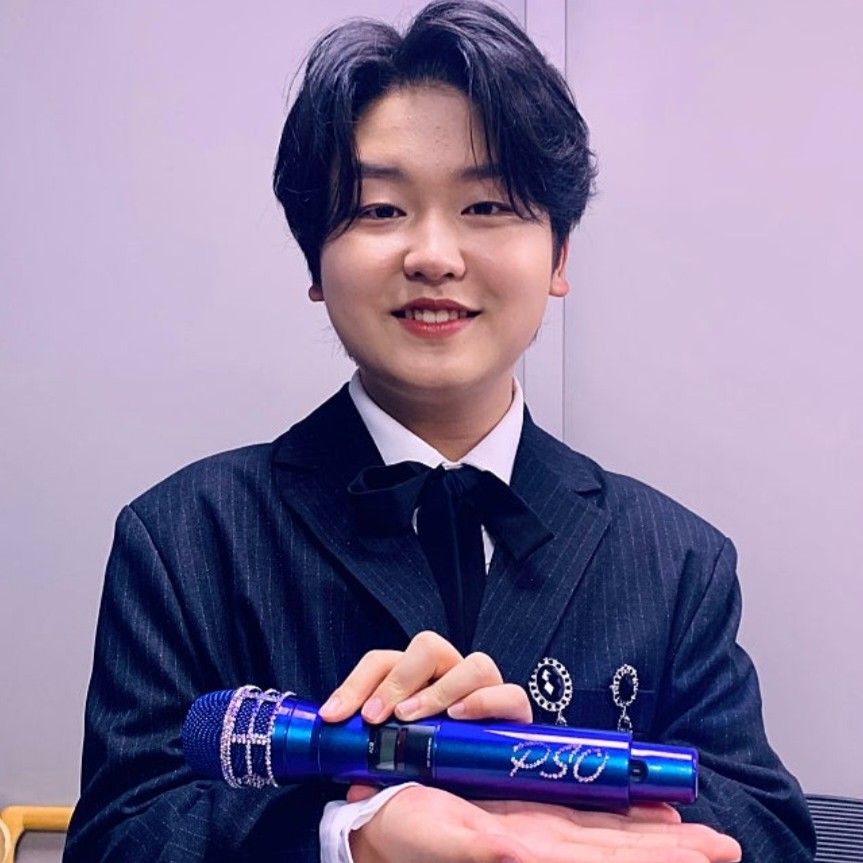 Behind-the-scenes cut of Park Sungon