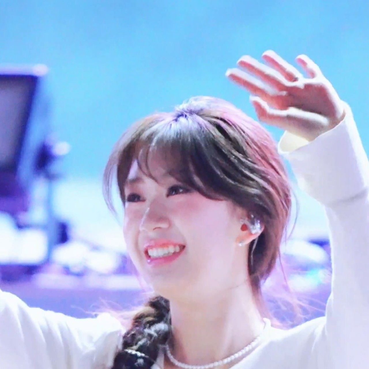 チョン・ユジンのビハインドカット