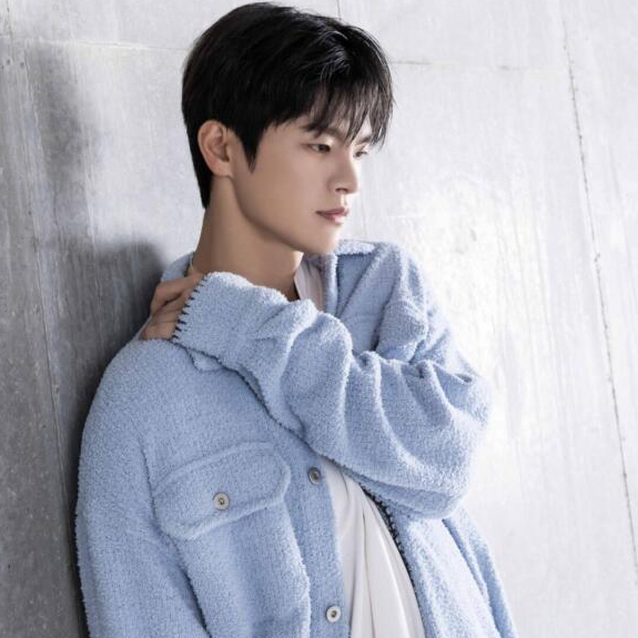 Latest photo of Seo Inguk