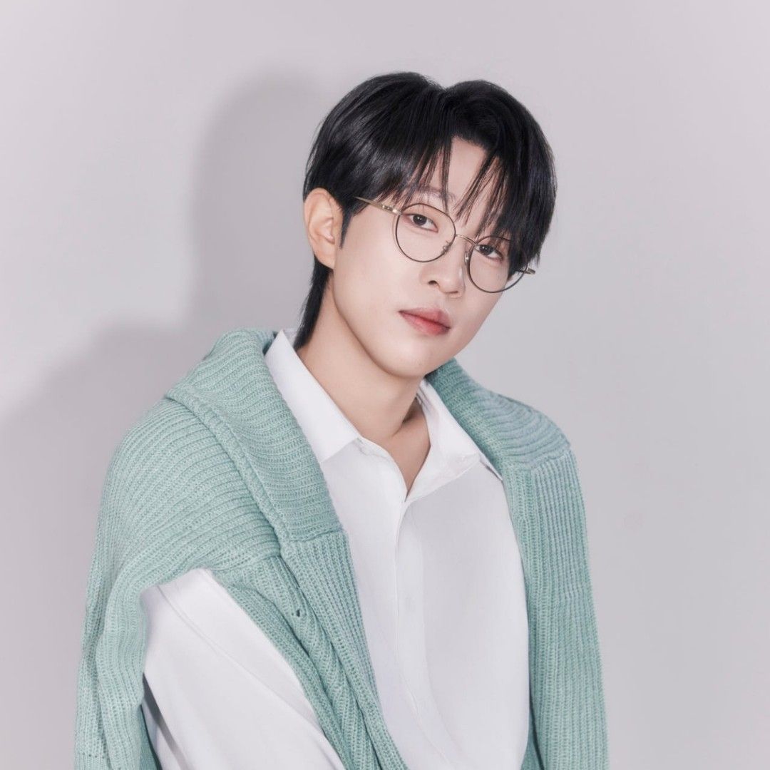 Latest photo of An Sunghoon