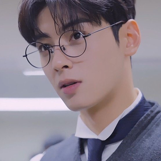 チャ・ウヌの最近の活動ショット