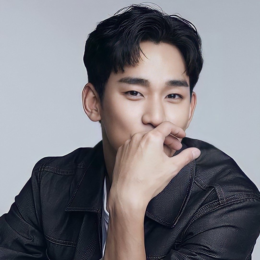 Latest photo of Kim Soohyun