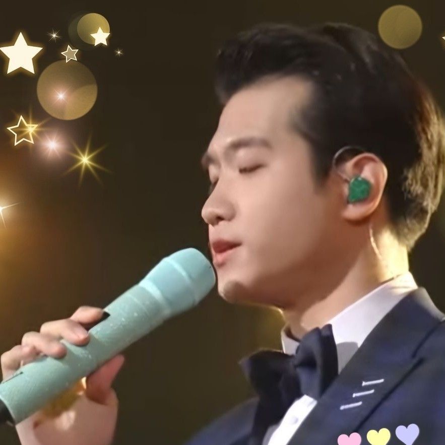 チョ・ミョンソプの最近の活動ショット