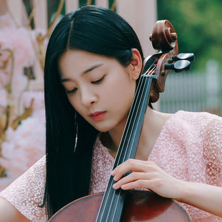 A moment captured by a fan of Seol Inah