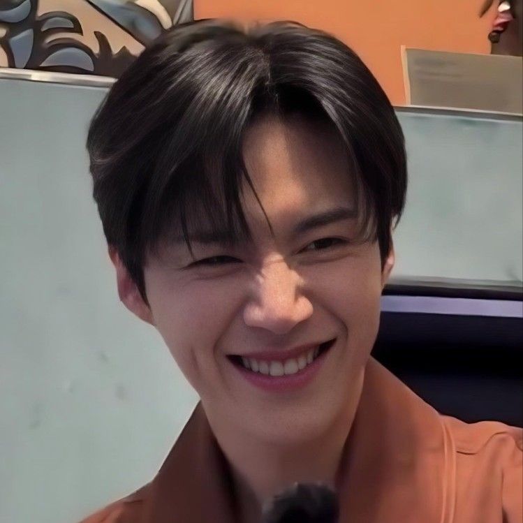 A moment captured by a fan of Kim Seonho