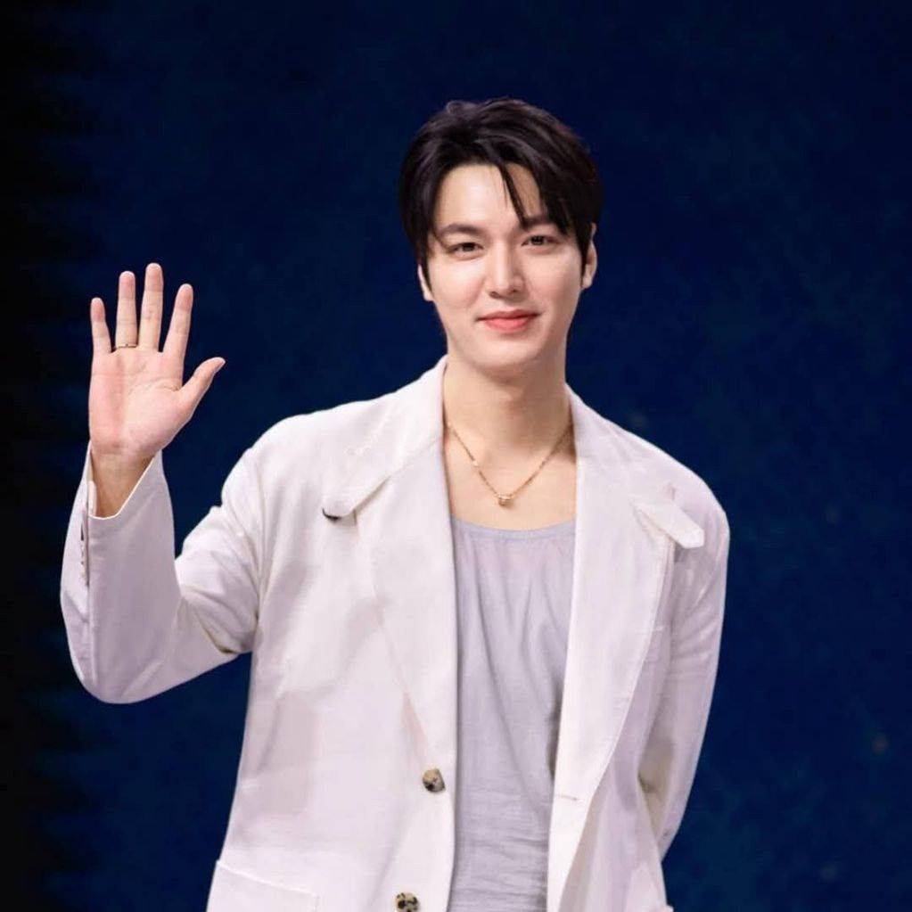 Foto terbaru dari Lee Minho