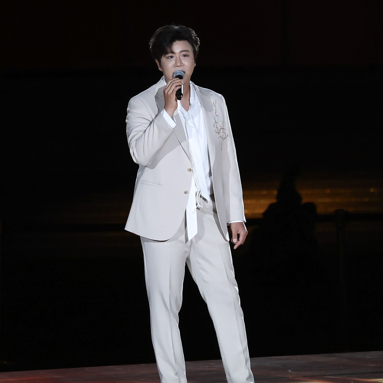 Recent activity shot of Jin Haesung