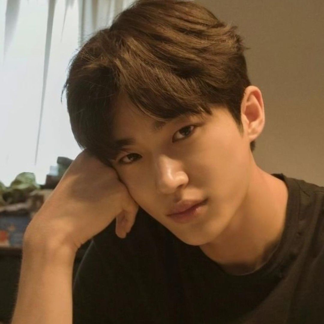 Recent activity shot of Byeon Wooseok