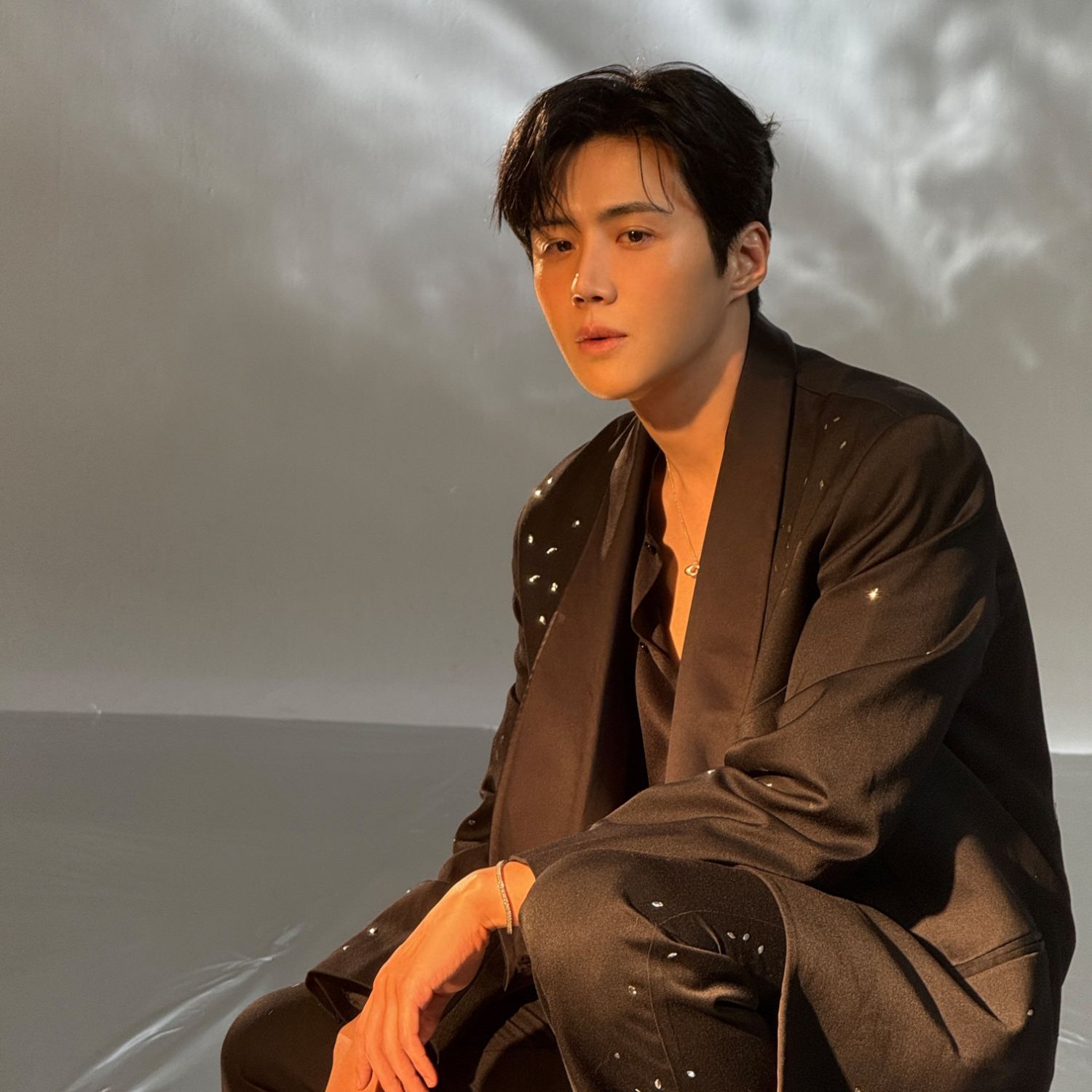 Behind-the-scenes cut of Kim Seonho