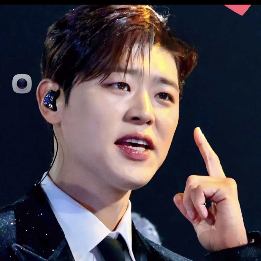 박지현의 비하인드 컷