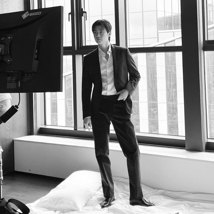 Latest photo of Lee Jongsuk