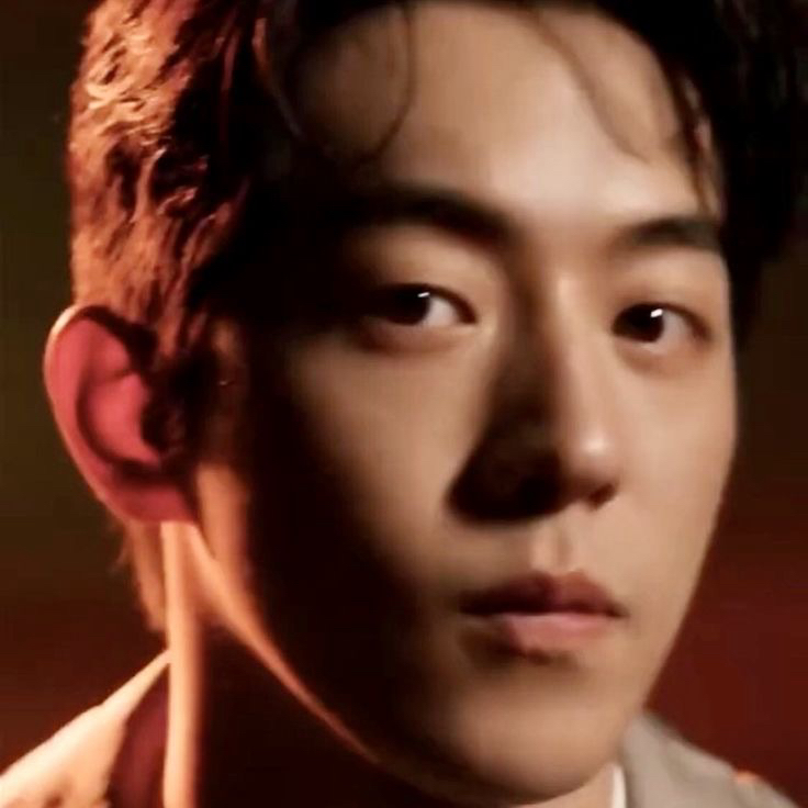 Behind-the-scenes cut of Nam Joohyuk